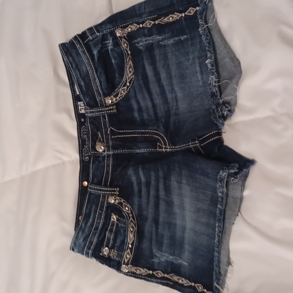 Miss me shorts size 30
